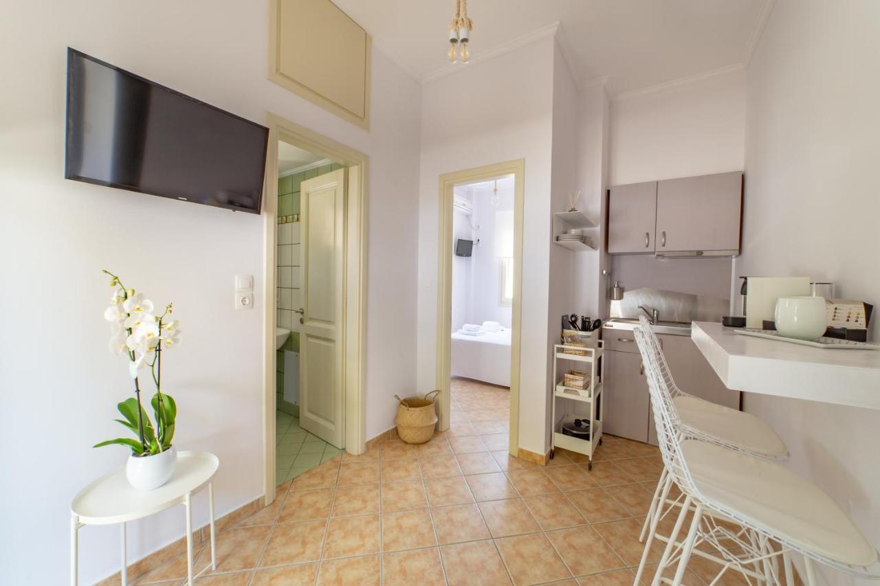 Nysa Residence Ménites エクステリア 写真