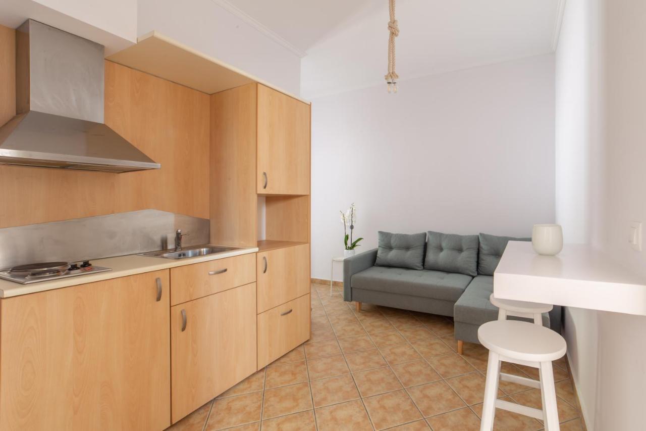 Nysa Residence Ménites エクステリア 写真