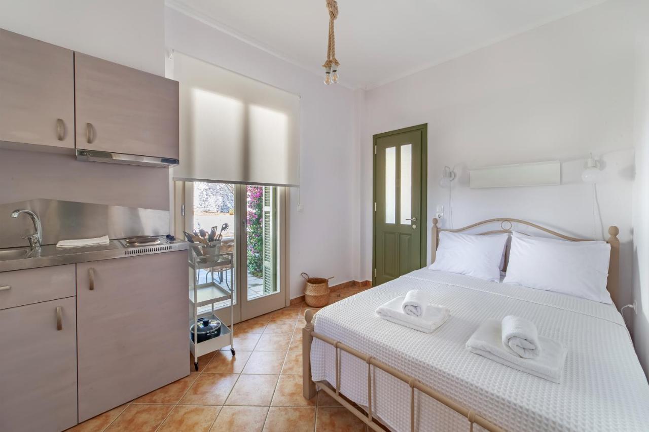 Nysa Residence Ménites エクステリア 写真