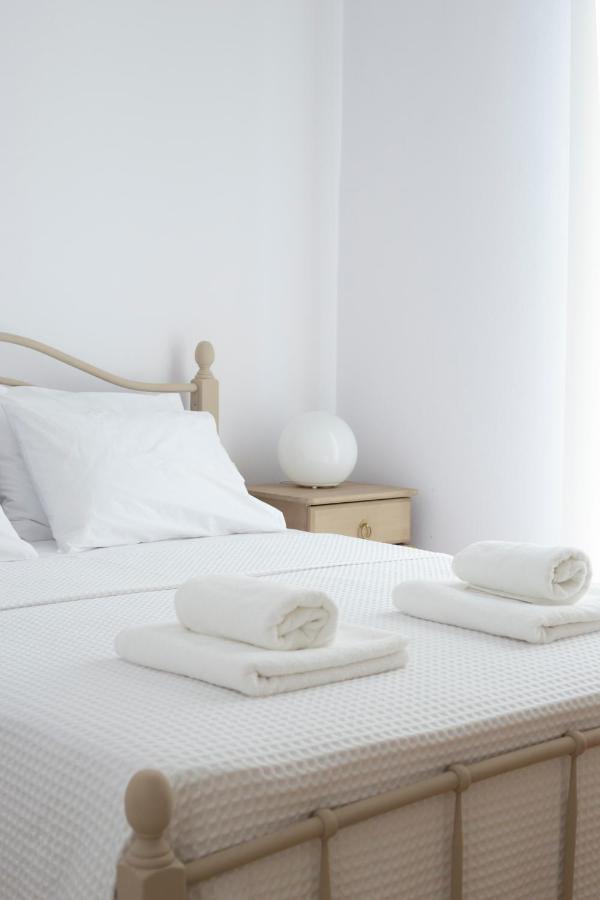 Nysa Residence Ménites エクステリア 写真